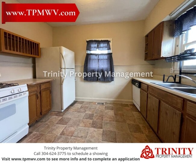 Building Photo - 649 Birch St