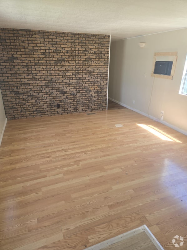 Building Photo - 114 Hemlock Dr Rental