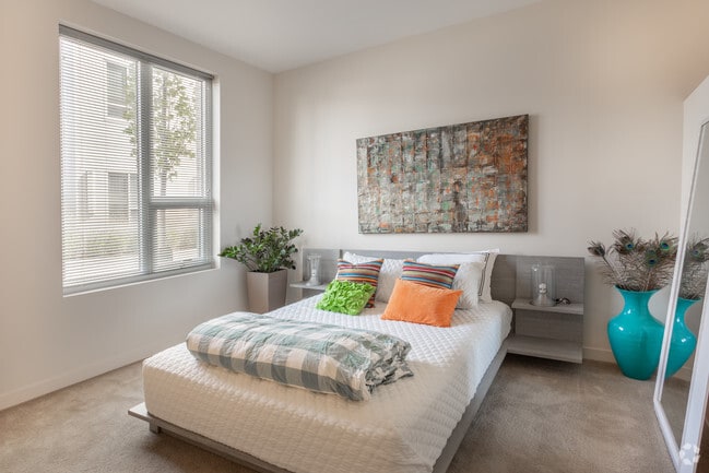 The Bowie: 1BD 1 BA 802 sq ft