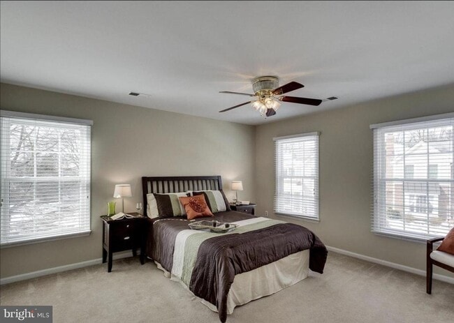 Photo - 5511 Village Center Dr