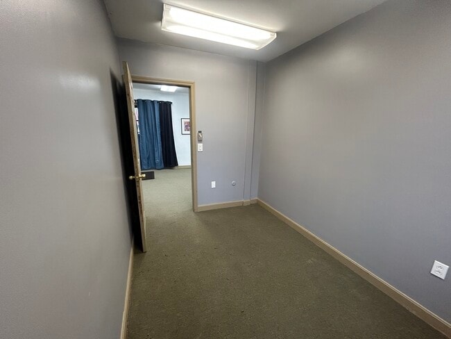 Photo - 197 Main St Unit 1E South