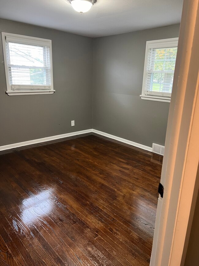 Photo - 3860 Burkey Rd