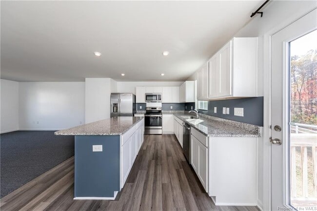 Photo - 116 Makayla Dr