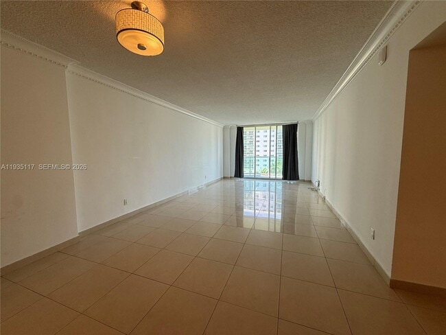 Photo - 19390 Collins Ave Unit 502