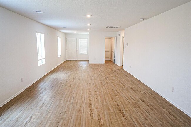 Photo - 26926 Winward Crk Trl