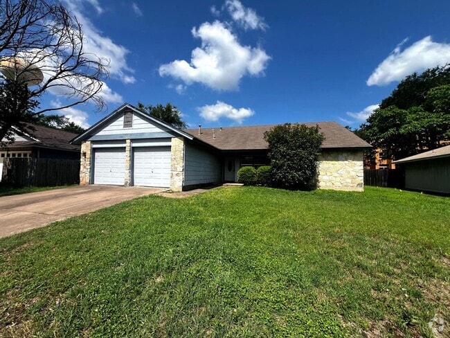 Building Photo - 11614 Tanglebriar Trail Rental