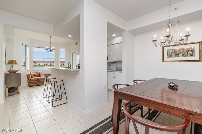 Building Photo - 2740 Cypress Trace Cir Unit 2718