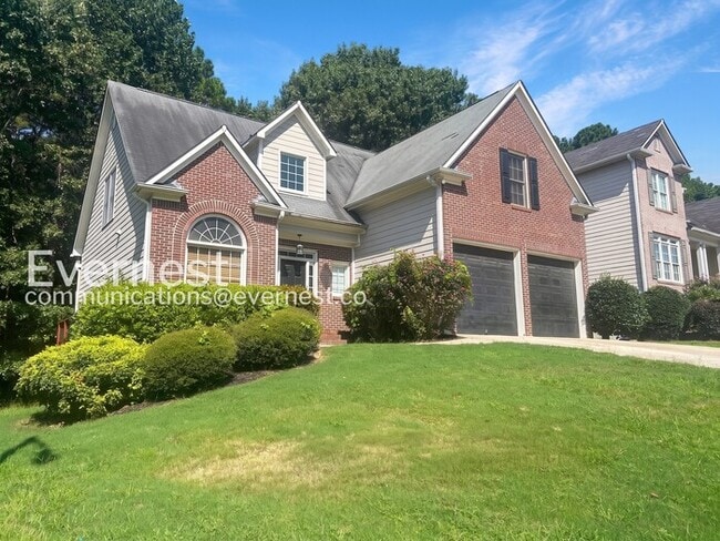 Building Photo - Limited Time Special Offer / 4 Bed, 4 Bath Home with Garage / Pet-Friendly / Vouchers Accepted / ...