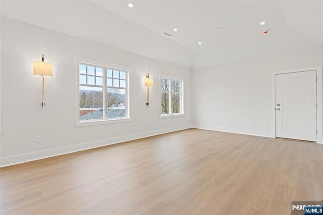 Photo - 445 Ramapo Valley Rd Unit 1