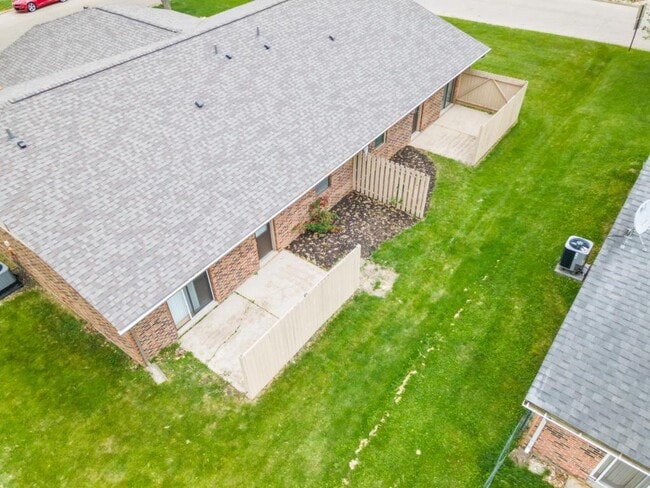 Photo - 3477 Redbud Dr