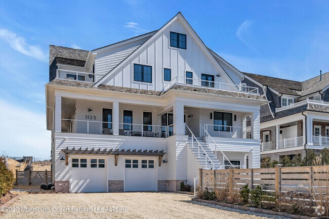 Building Photo - 1125 Ocean Ave Rental