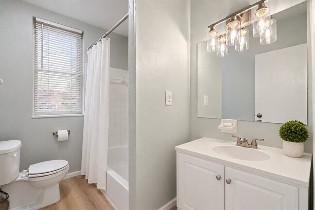 564 Glenwood Ave Unit 34