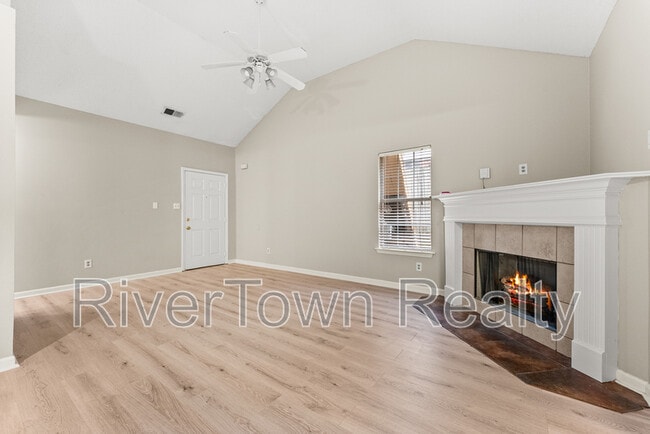 Photo - 7016 S Estacada Way