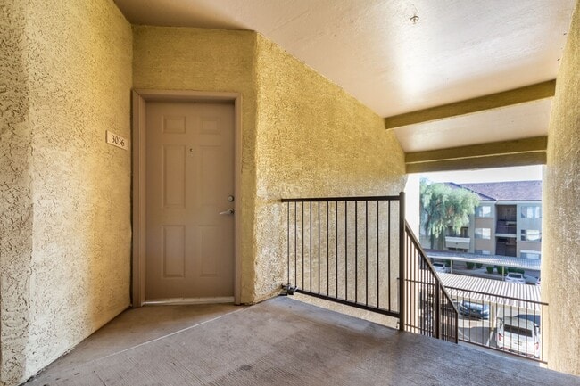 Photo - Condo in Union Hills