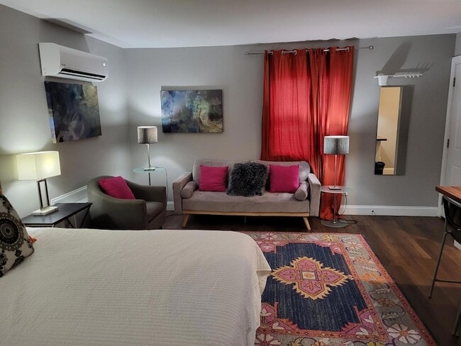 Photo - 815 Clay St Unidad Apt A