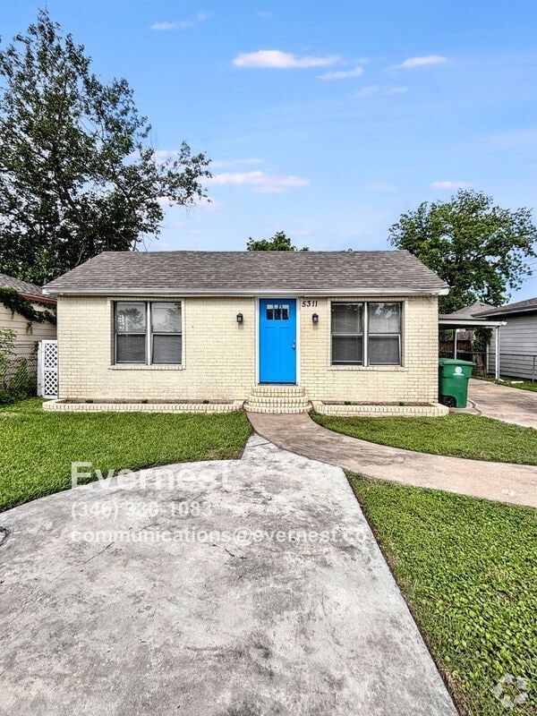 Building Photo - 5311 Gano St Rental