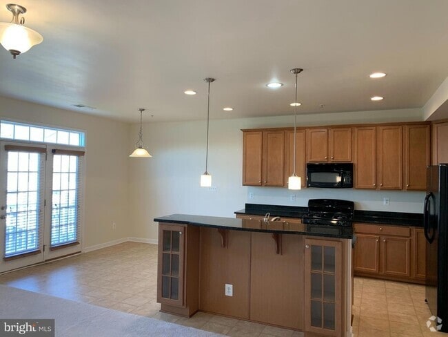 Building Photo - 21564 Romans Dr Rental
