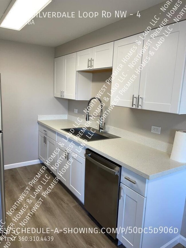 Photo - 9546 Silverdale Loop Rd NW Unit 4