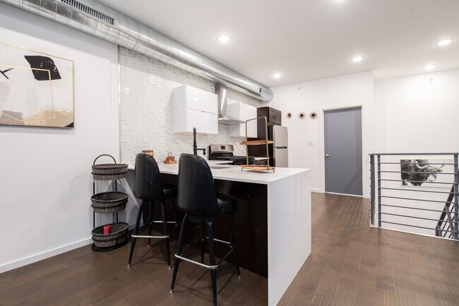 Photo - 1415 N 7th St Unit 3