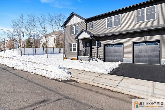 Building Photo - 401 Tillman St