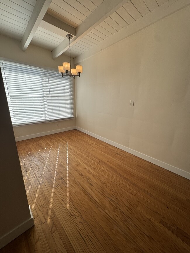 Photo - 636 Acanto St