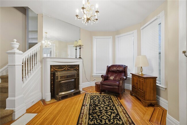 Photo - 6 Highland Park