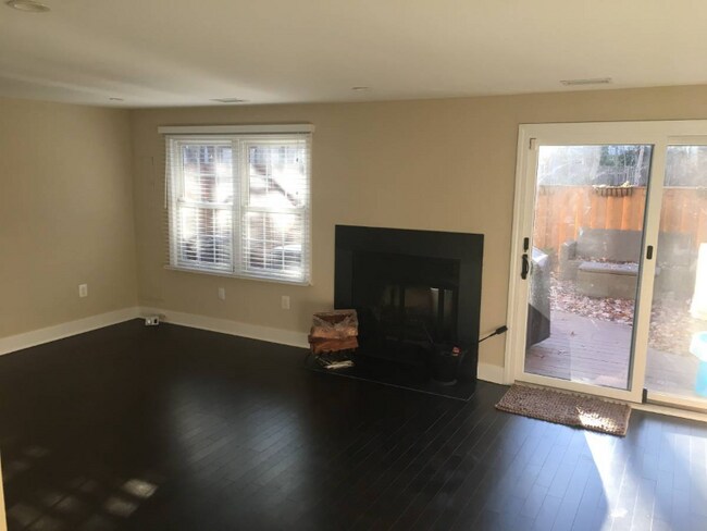 Photo - 7815 Butterfield Ln