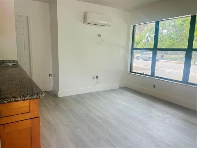 Photo - 844 NW 3rd Ave Unit A