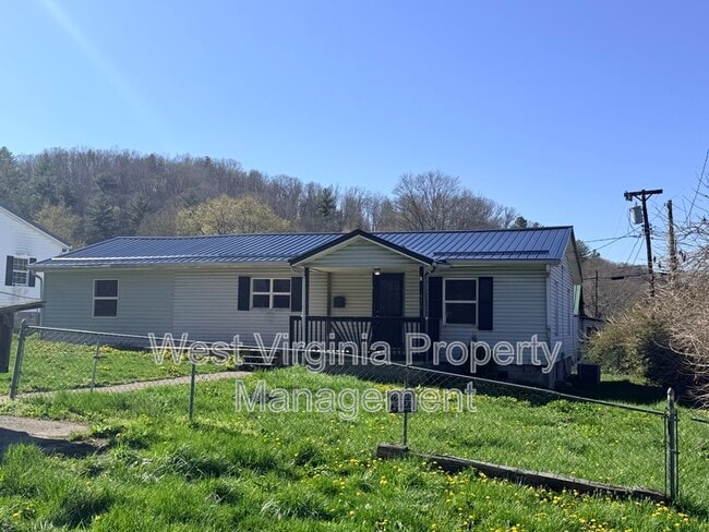 Photo - 172 Sullivan Rd