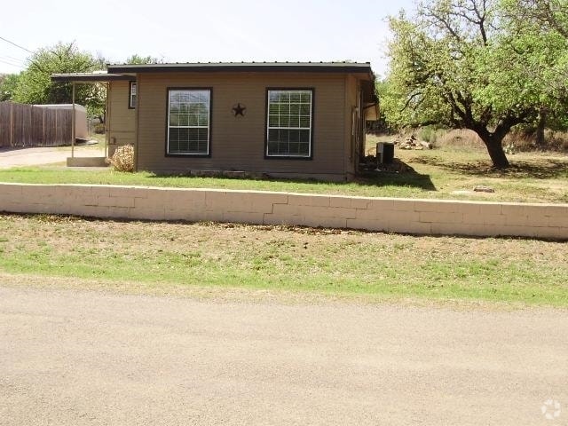 Building Photo - 207 Winding Way Rental
