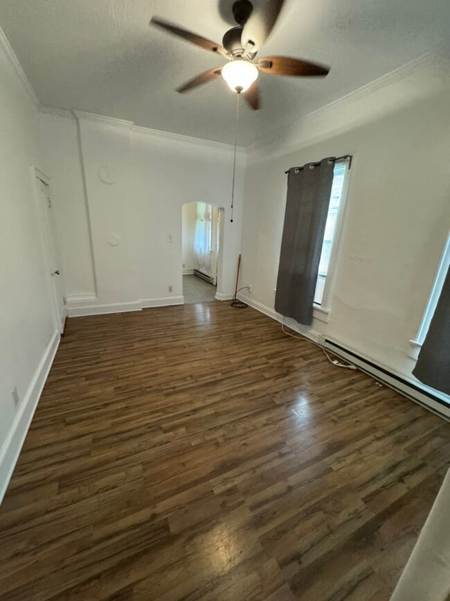 Photo - 1114 N High St