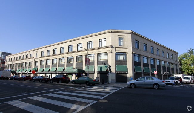 Samuel Kelsey Apartments