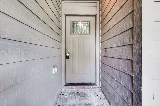 Photo - 19326 Leafwood Ln