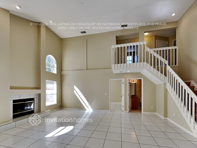 Photo - 609 Silver Birch Pl