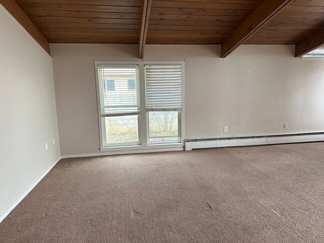 Photo - 4 Bedroom, 3 Bath House available for rent in Aztec