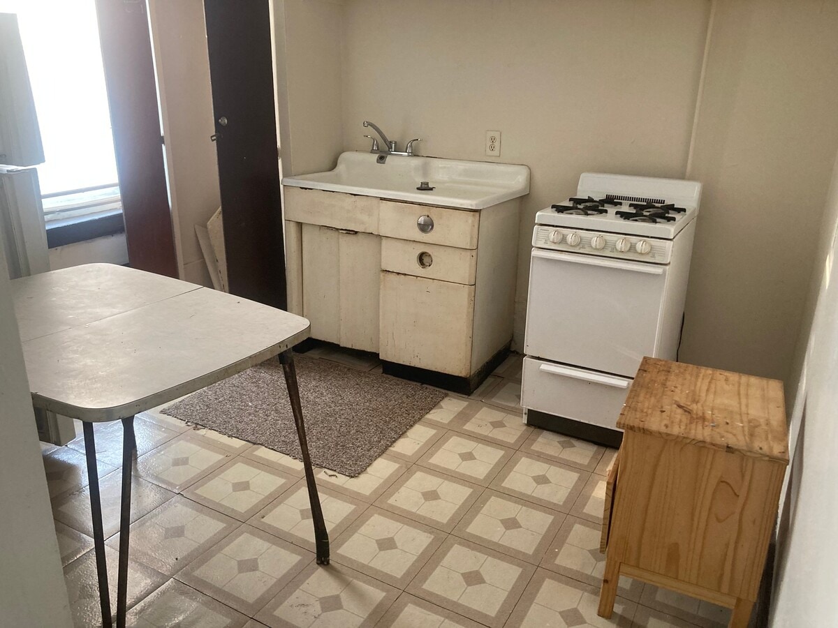 Photo - 3431 W Kilbourn Ave Unit 18