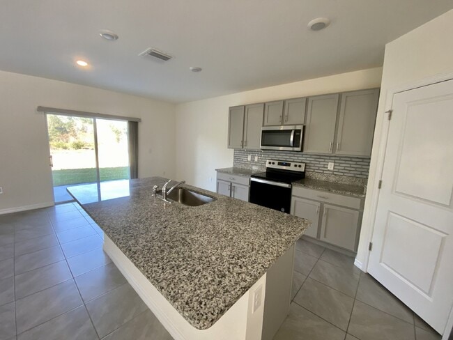 Photo - 33367 Apricot Tree Ct