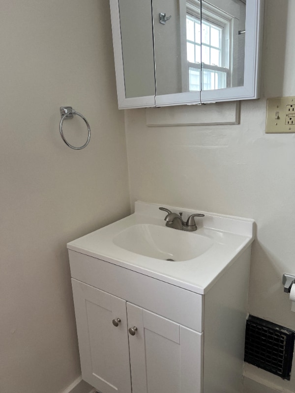 Photo - 10011 Devore St