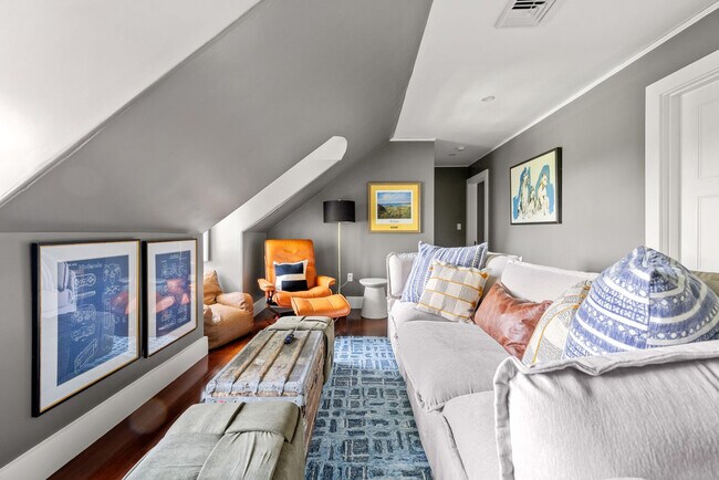 427 Westfield St Unit SI FL3-ID1262021P