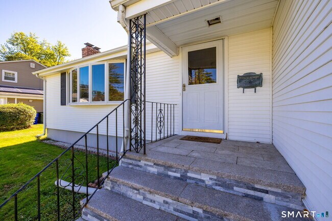 99 Fuller Dr