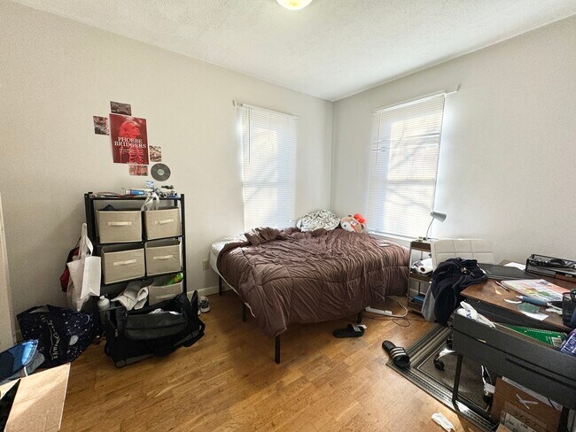 Photo - 1570 Tremont St Unit 4