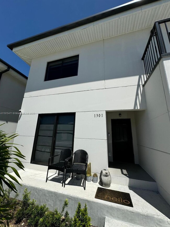 Photo - 1301 NW 3rd St