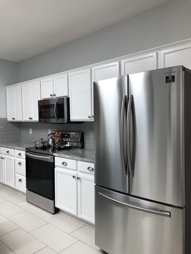 Building Photo - 1502 Crescent Point Rental