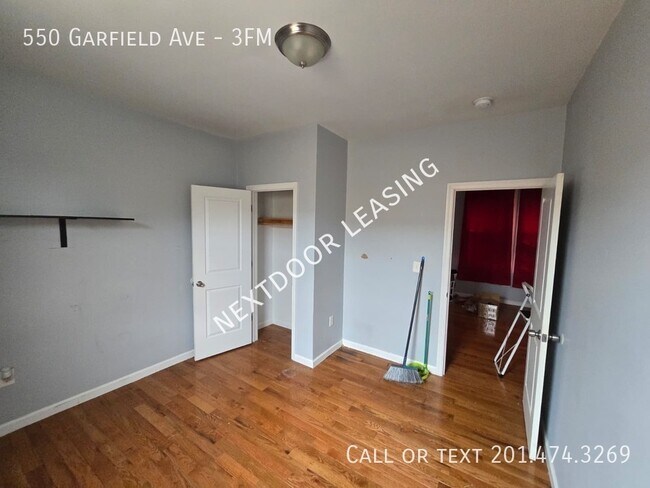 Photo - 550 Garfield Ave Unit 3FM