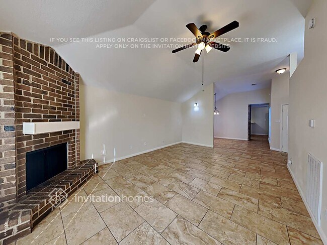 Photo - 19607 Lake Hollow Ln