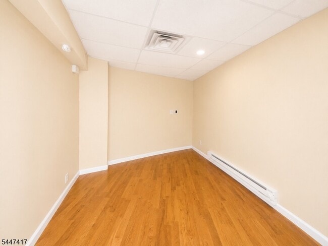 Photo - 191 Bloomfield Ave