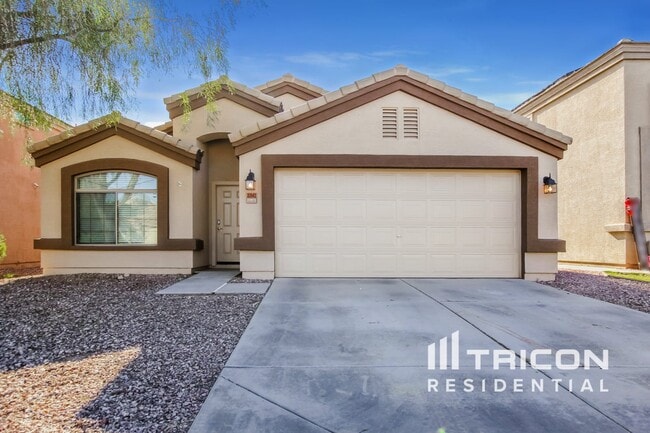 Building Photo - 23943 W Hadley St