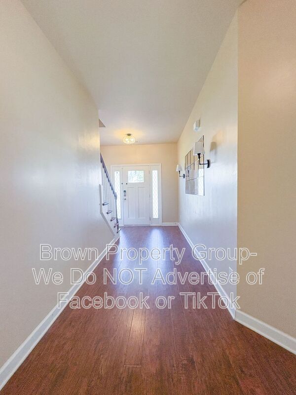 829 Bellingham Way
