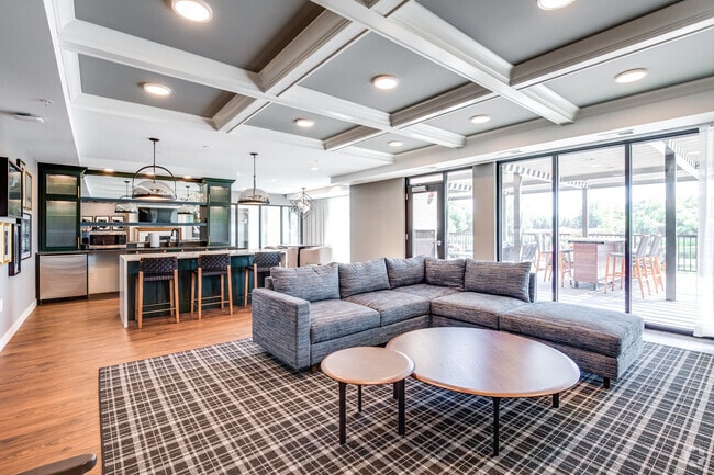 The 85 At Midland Terrace - Club Room