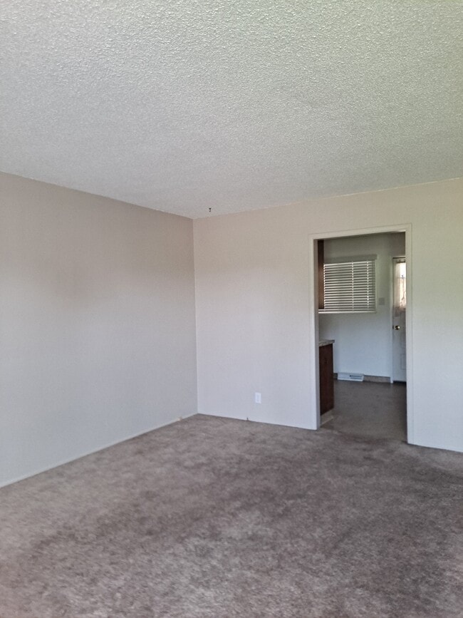 Photo - 1628 Hollywood Dr Unidad 1628